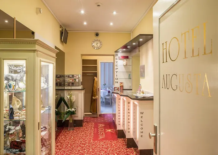 Augusta Am Kurfürstendamm Hotel 3*