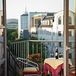 Hotel Augusta Am Kurfürstendamm 3*