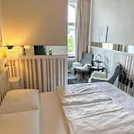 Augusta Am Kurfuerstendamm Hotel 3*