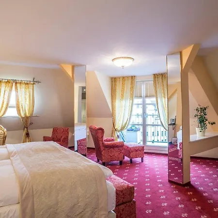 Hotel Augusta Am Kurfuerstendamm 3*