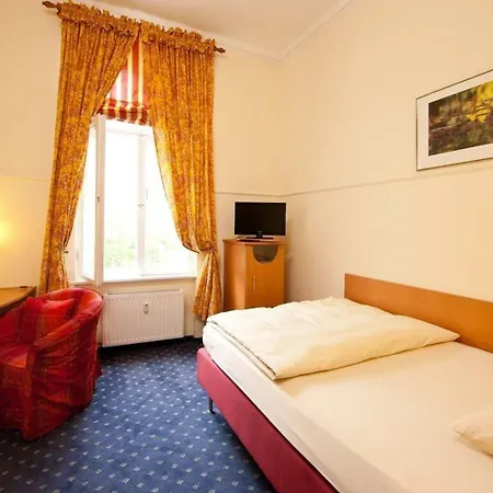 Augusta Am Kurfuerstendamm Hotel