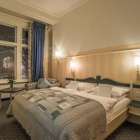 Augusta Am Kurfuerstendamm Hotel 3*