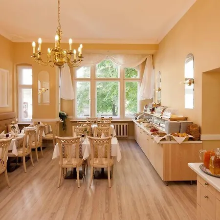 Hotel Augusta Am Kurfuerstendamm Berlino