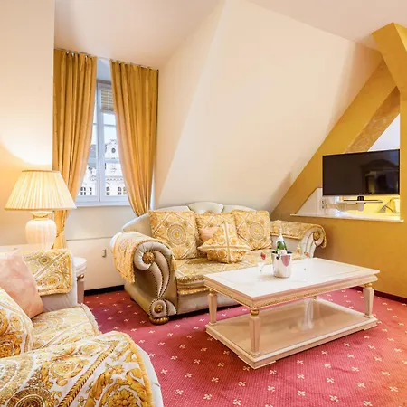 أوغوستا أم كورفورستندام 3* برلين