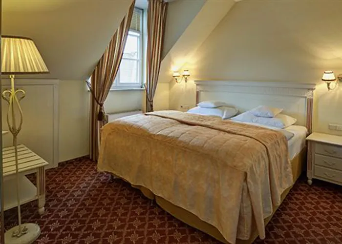 Augusta Am Kurfuerstendamm 3*