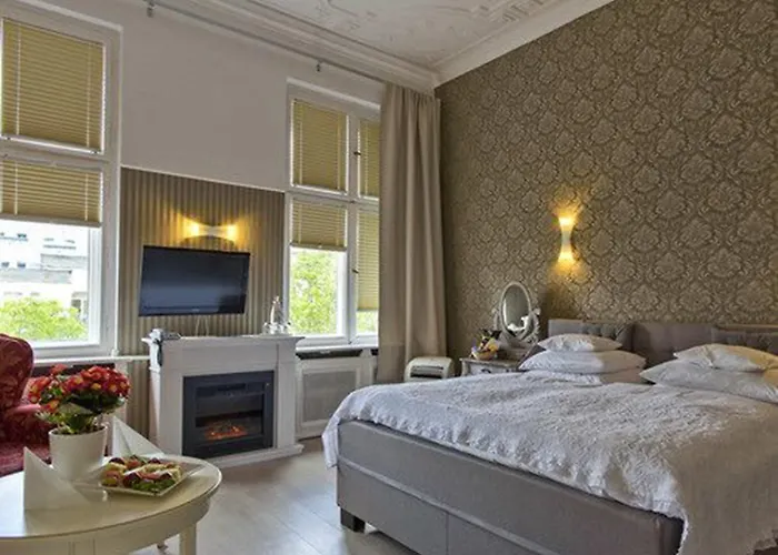 Augusta Am Kurfuerstendamm Hotell 3*