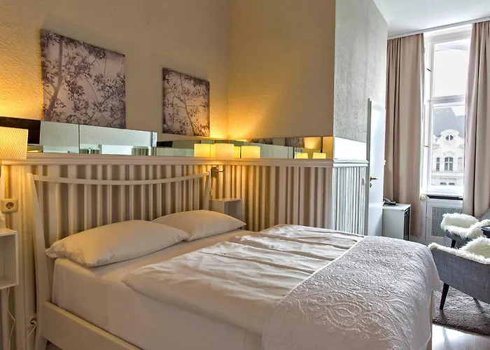 Hotel Augusta Am Kurfürstendamm 3*