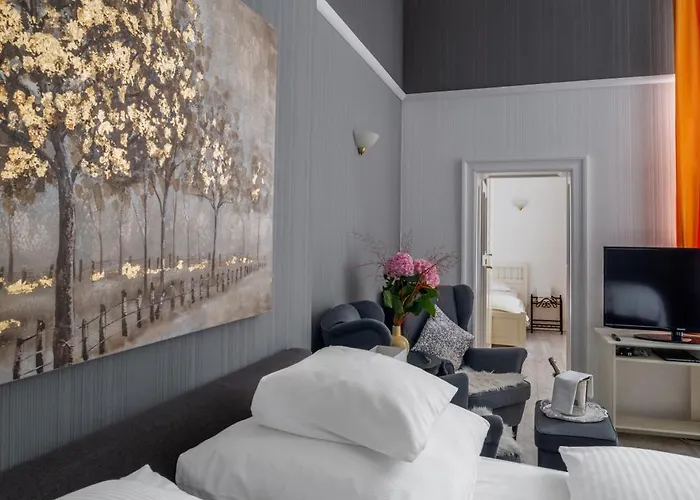 Hotel Augusta Am Kurfürstendamm 3*