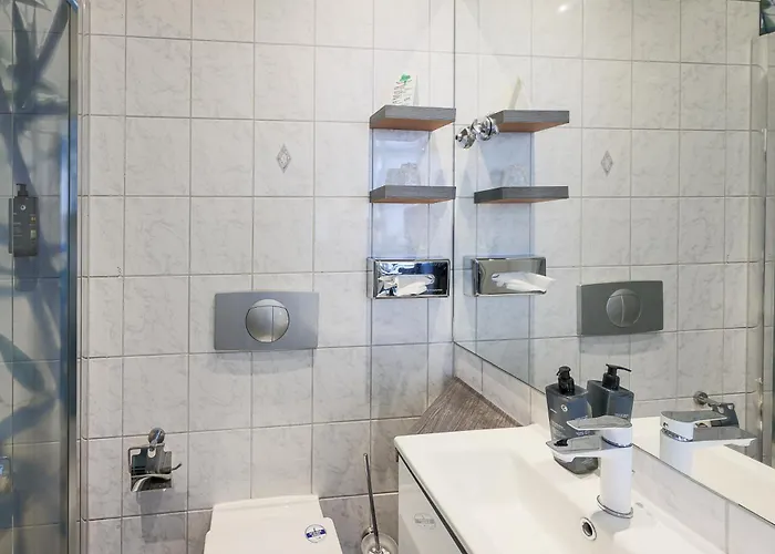 Augusta Am Kurfuerstendamm Hotell