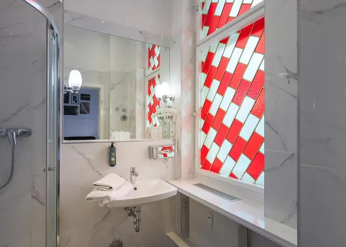 호텔 아우구스타 암 쿠르퓌르스텐담 베를린