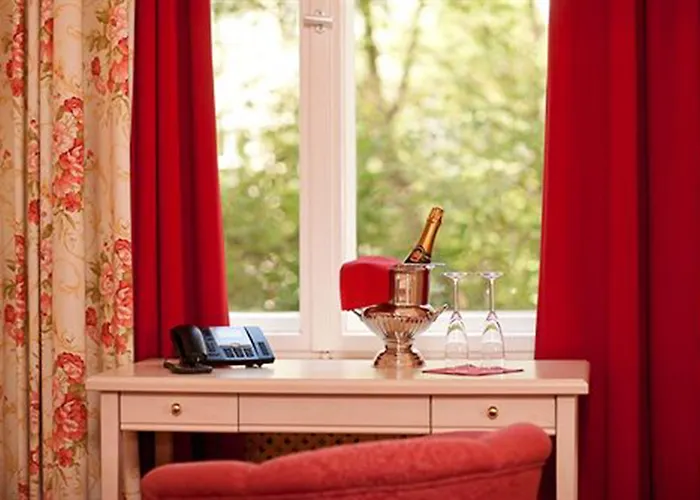 아우구스타 암 쿠르퓌르스텐담 호텔 베를린