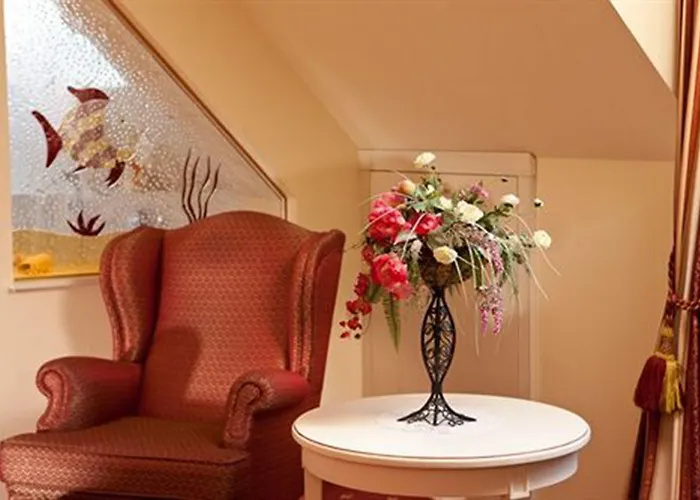 호텔 아우구스타 암 쿠르퓌르스텐담