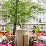 Augusta Am Kurfuerstendamm 3*