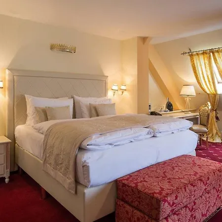 Augusta Am Kurfuerstendamm