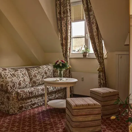 Augusta Am Kurfuerstendamm 3* Berlin