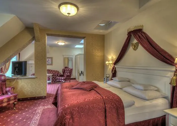 Augusta Am Kurfuerstendamm Берлин